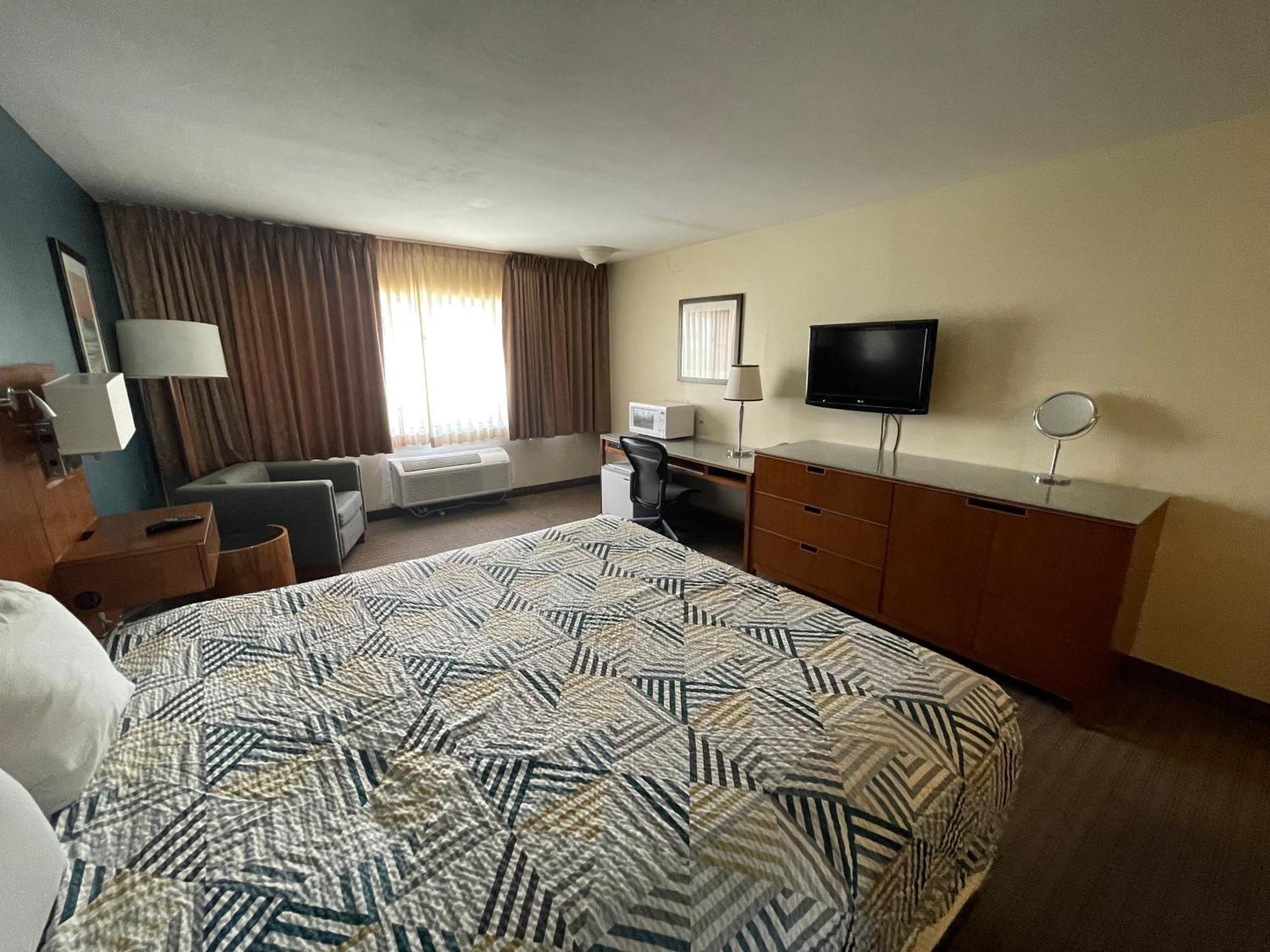 Portside Inn & Suites Los Angeles Exterior photo
